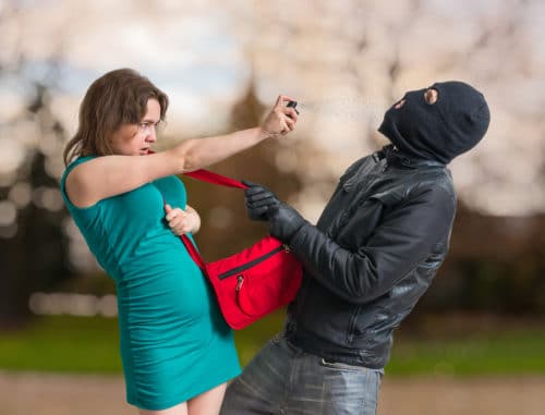 Körperverletzung durch Pfefferspray - Recht auf Selbstverteitigung oder nicht?