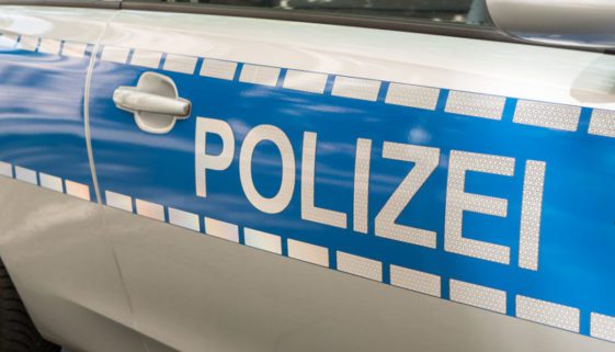 Verkehrsunfall: Verurteilung wegen Betruges und Urkundenfälschung bei Falschangaben gegenüber dem Kfz-Haftpflichtversicherung über Unfallschäden