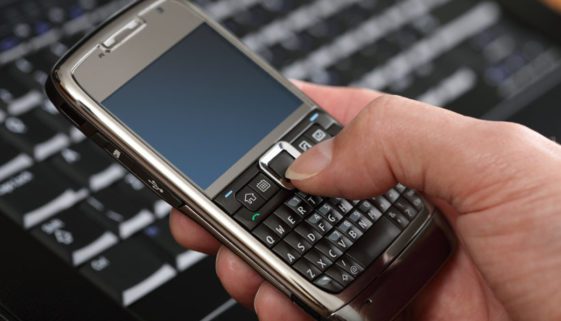 Beweisverwertung - Auswertung eines Mobiltelefons ohne Belehrung des Beschuldigten