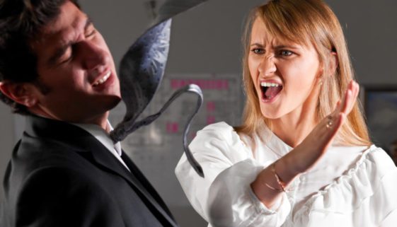 Ohrfeige durch eine schulische Betreuungsperson zur Verteidigung - Notwehr