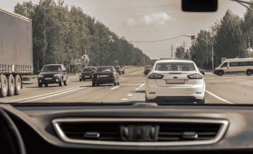 Überholen wenn Gegenverkehr kommt - fahrlässige Gefährdung des Straßenverkehrs?