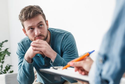 Strafaussetzung zur Bewährung - Entlassung eines therapiewilligen Betäubungsmittelabhängigen