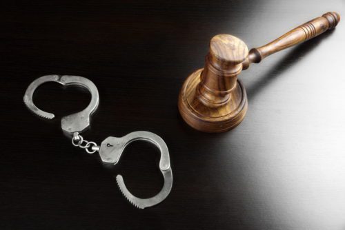 Pflichtverteidigung in Haftsachen - Erkundigungspflichten des Ermittlungsrichters