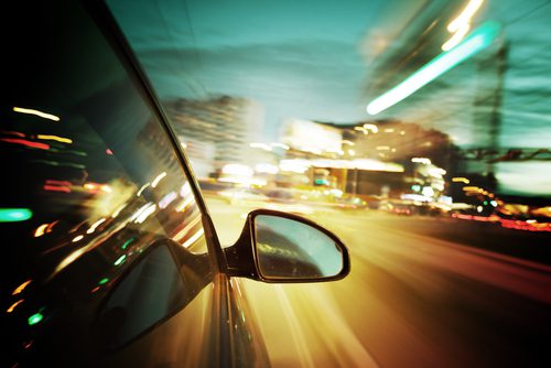 Kraftfahrzeugrennen - Annahme des Tatbestandsmerkmals „nicht angepasste Geschwindigkeit“