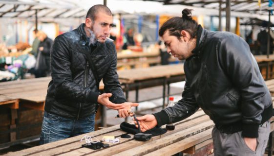 Versuchsbeginn bei Hehlerei - Versuch des Ankaufens