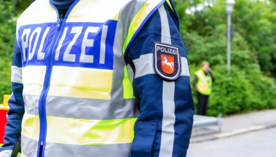 Bezeichnung von Polizeibeamten als Wichtigtuer Bezeichnung von Polizeibeamten als Wichtigtuer