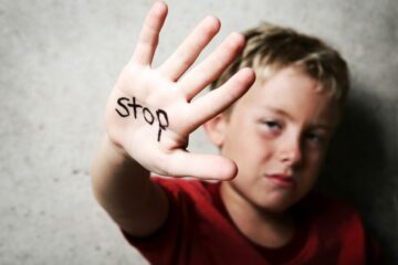 Verbot von Anleitung zum Kindesmissbrauch