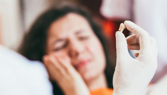 Zahnextraktionen ohne Indikationen durch Zahnarzt – Körperverletzung Zahnextraktionen ohne Indikationen durch Zahnarzt – Körperverletzung