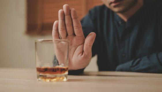 Abstinenzweisung gemäß § 68b Abs. 1 Satz 1 Nr. 10 StGB – Verhältnismäßigkeit