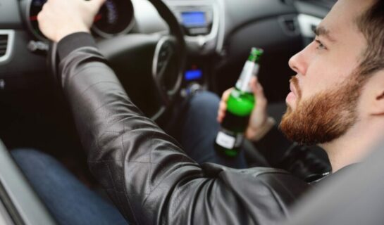 Fahrlässiger Trunkenheit im Verkehr in Tateinheit mit Fahren ohne Fahrerlaubnis